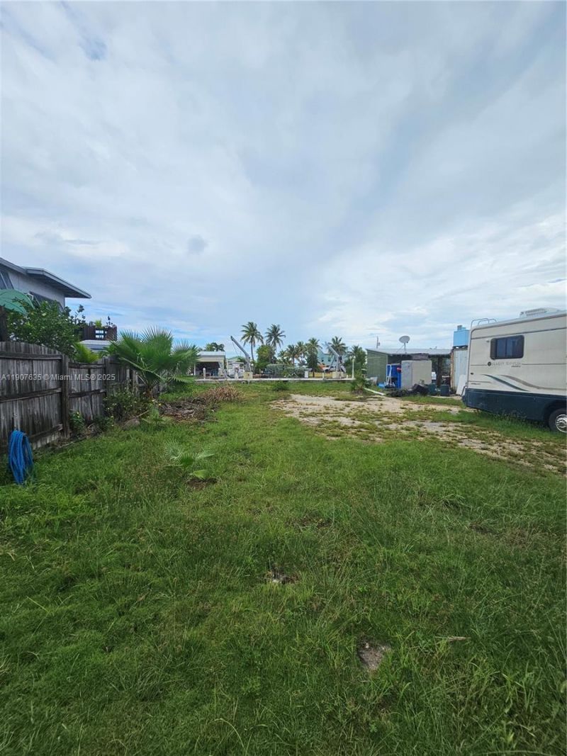 93 N Conch Ave, Marathon, FL 33050 Photo