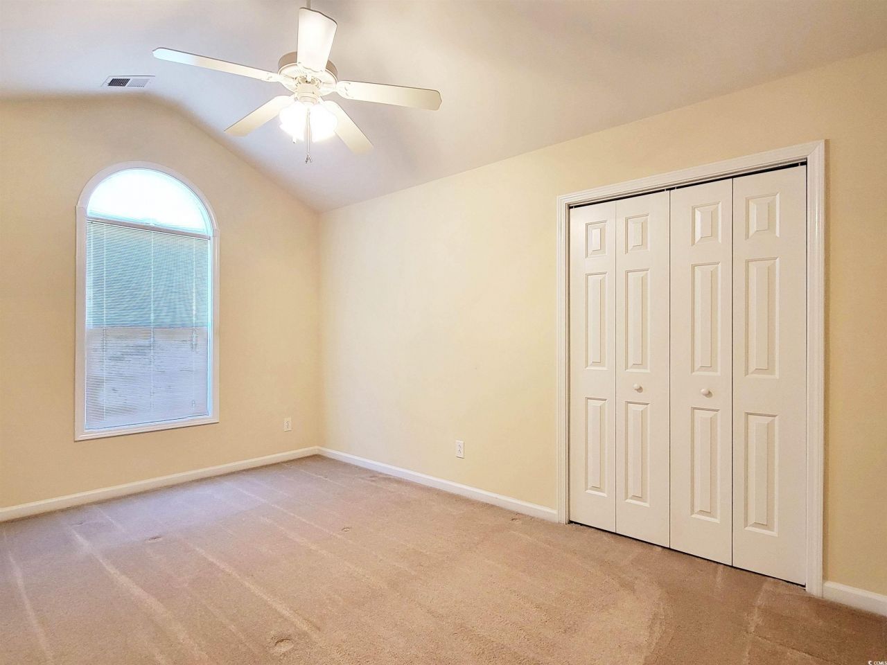 891 Helms Way Photo 10