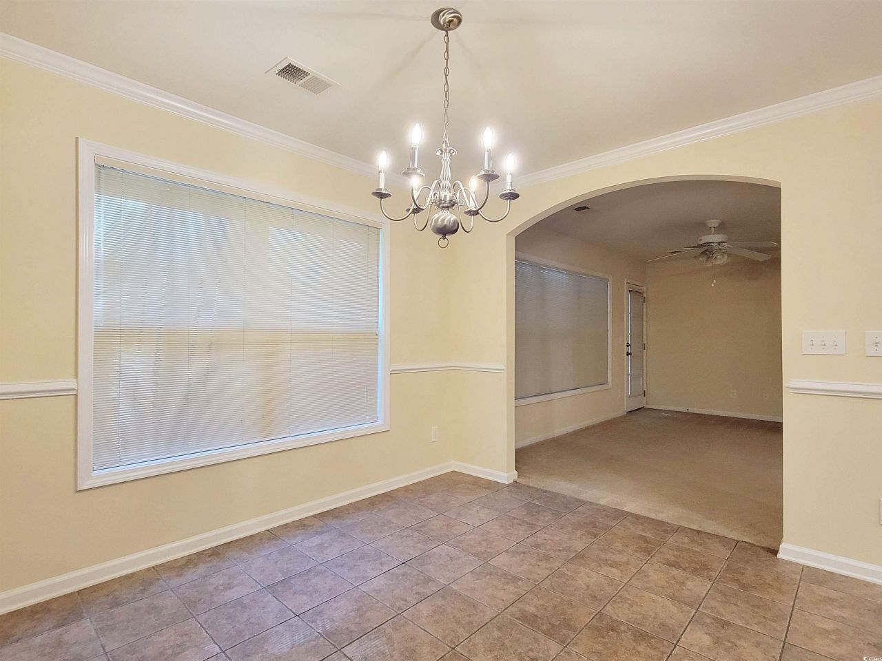 891 Helms Way Photo 12