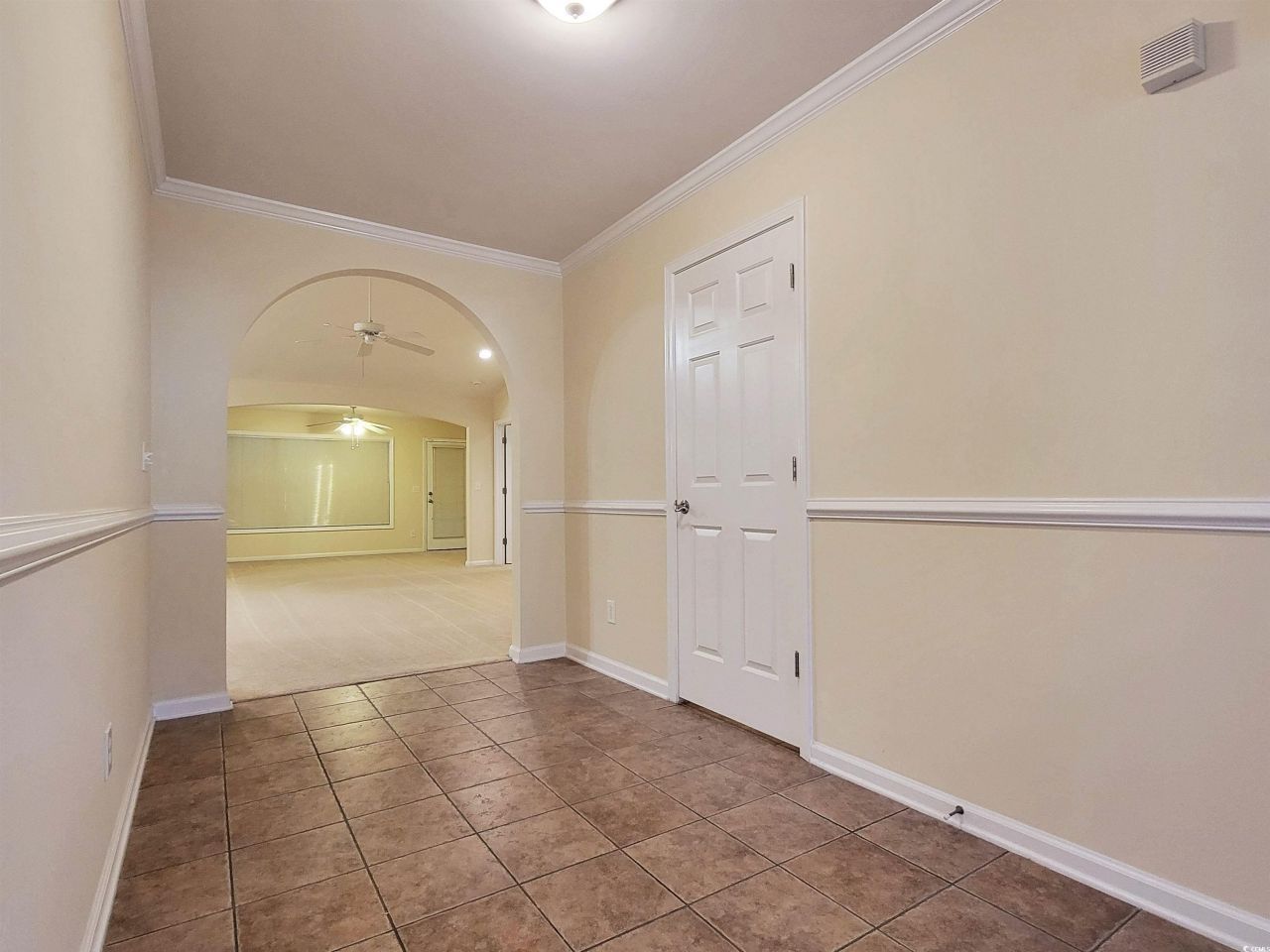 891 Helms Way Photo 17