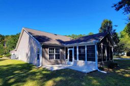 891 Helms Way photo 4