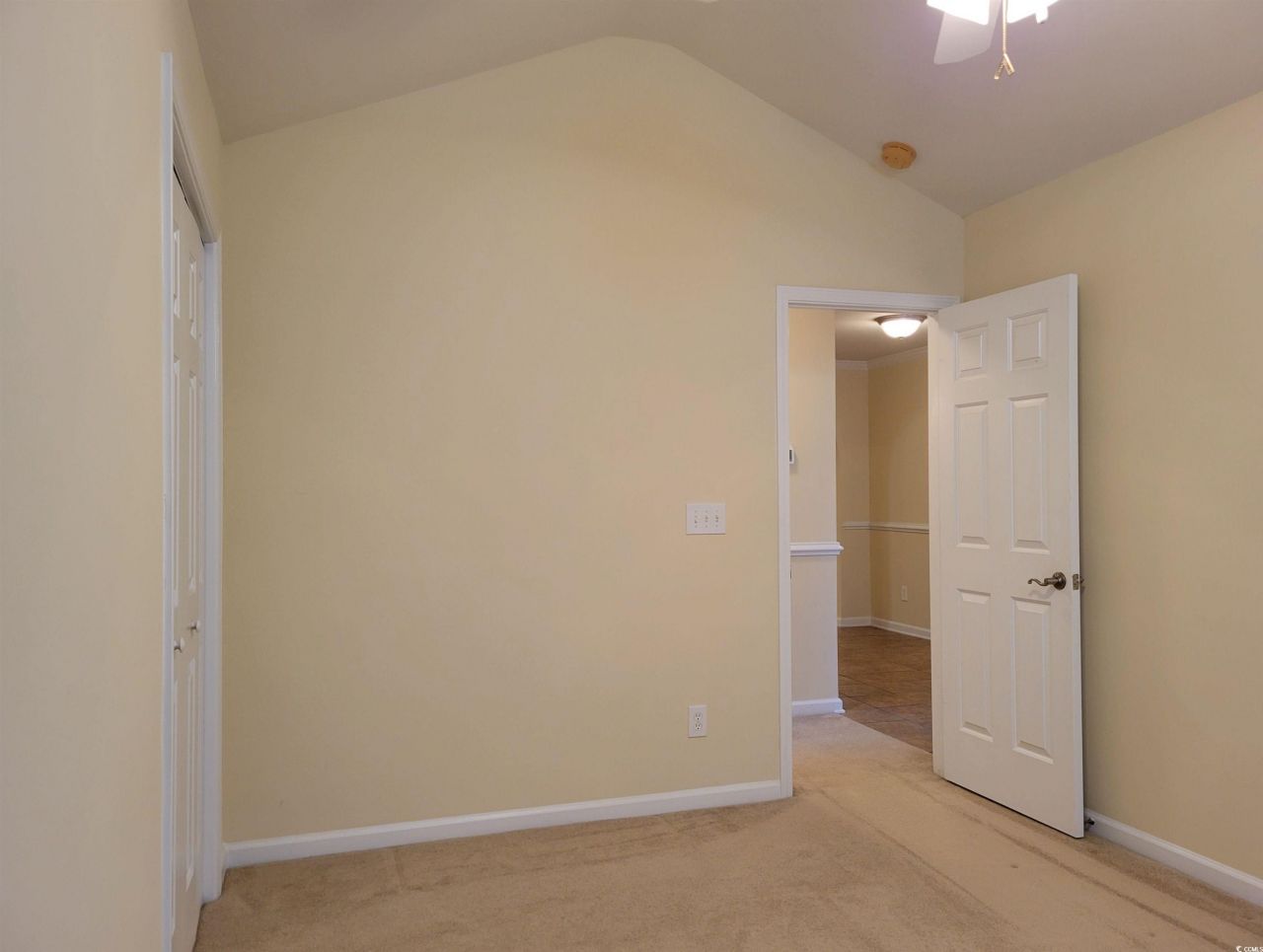 891 Helms Way Photo 25