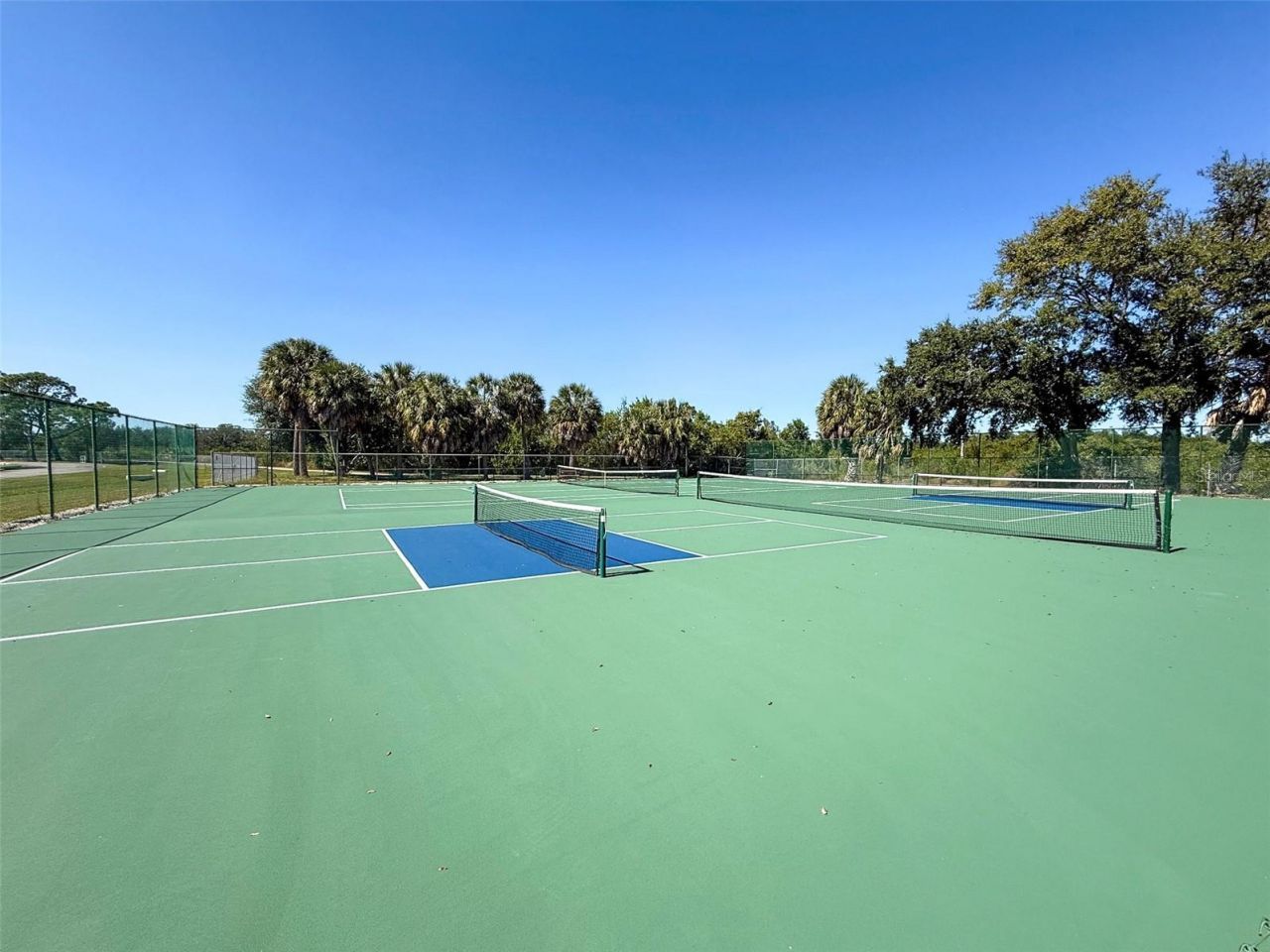 3281 38th Way S, Unit B, Saint Petersburg, FL 33711 Photo