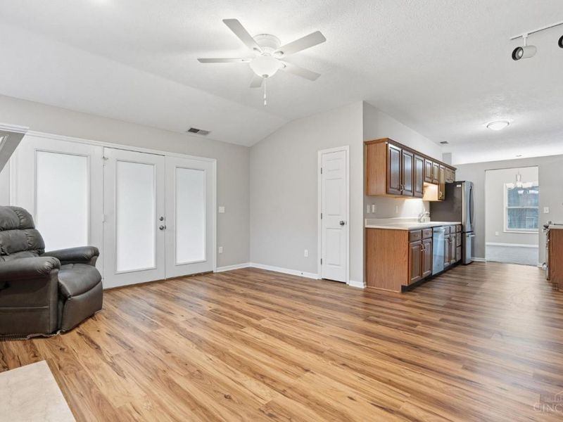 1734 Rosina Drive, Miamisburg, OH 45342 Photo 11