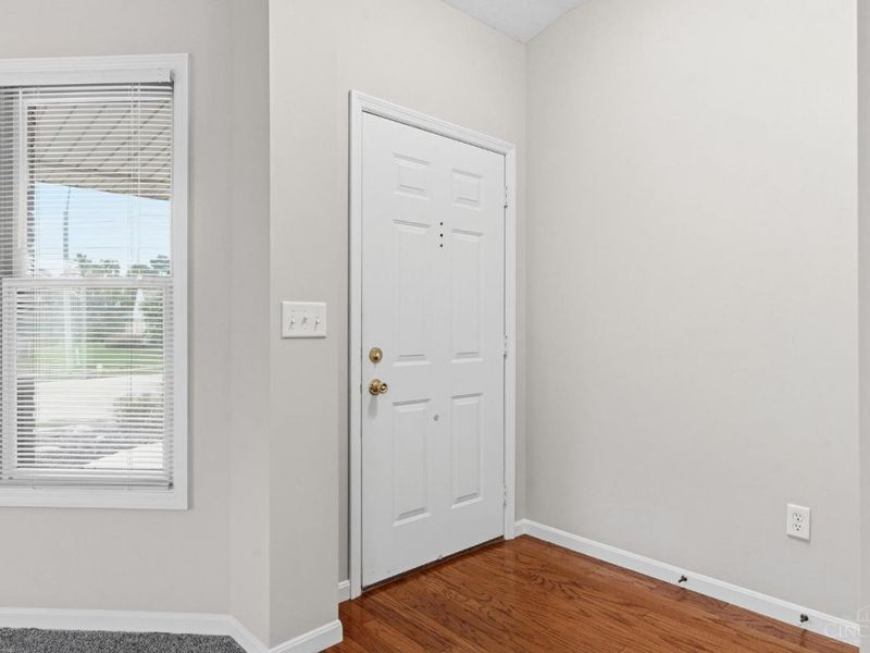 1734 Rosina Drive, Miamisburg, OH 45342 Photo 3