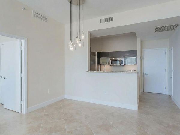 550 Okeechobee Boulevard, Unit Mph-09, West Palm Beach, FL 33401