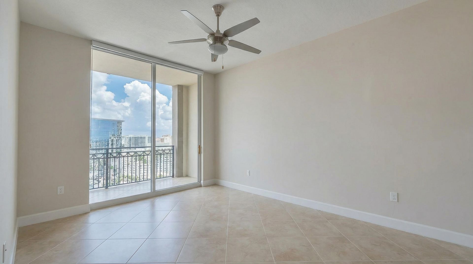 550 Okeechobee Boulevard, Unit Mph-09, West Palm Beach, FL 33401 Photo