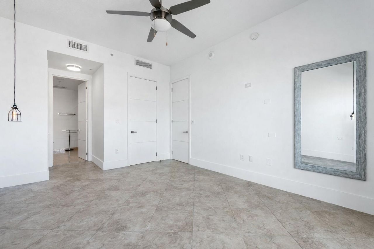 550 Okeechobee Boulevard, Unit Mph-09, West Palm Beach, FL 33401 Photo