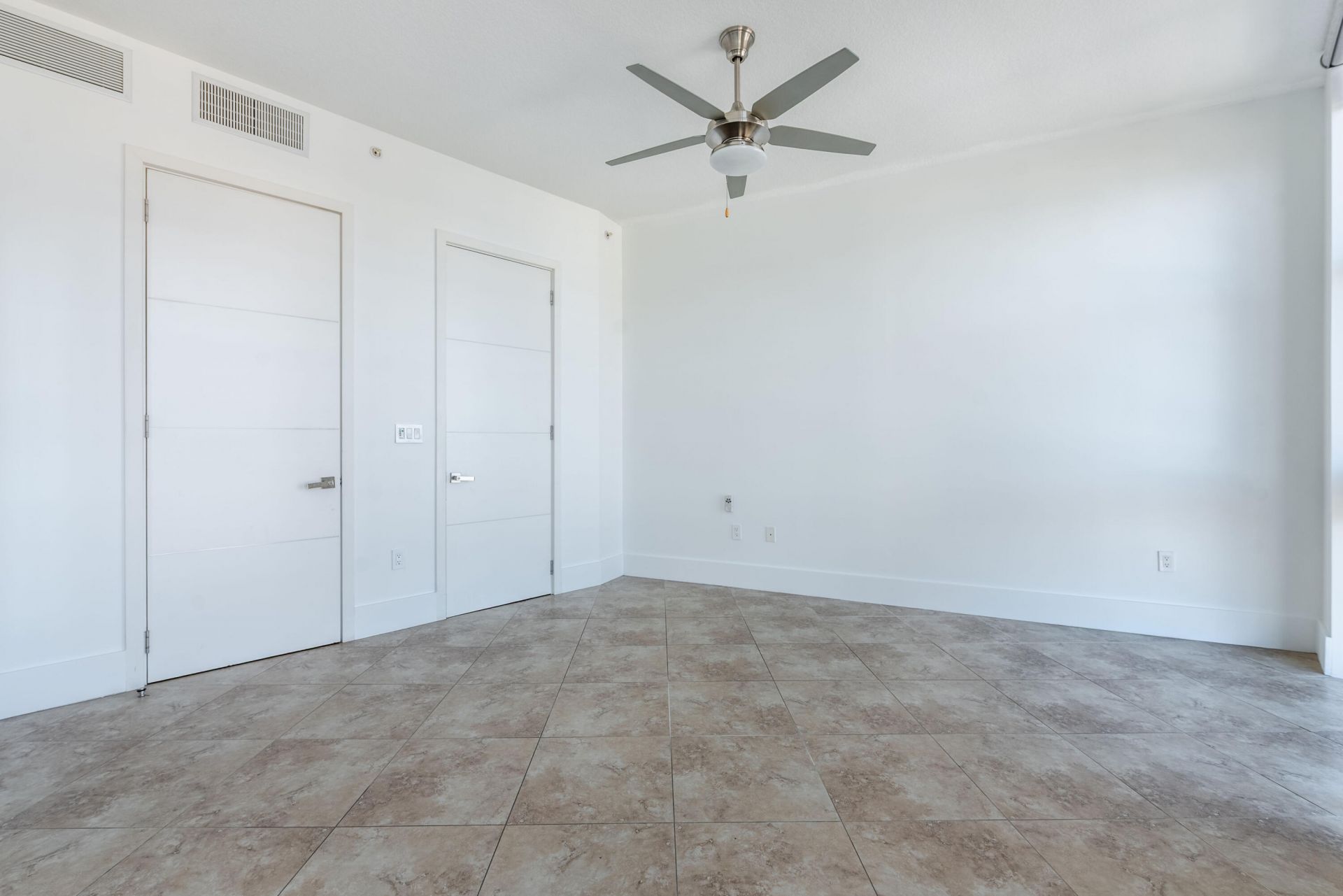 550 Okeechobee Boulevard, Unit Mph-09, West Palm Beach, FL 33401 Photo