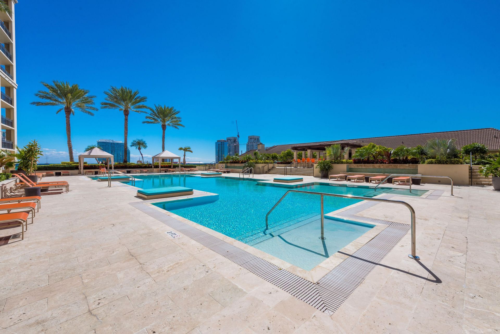 550 Okeechobee Boulevard, Unit Mph-09, West Palm Beach, FL 33401 Photo