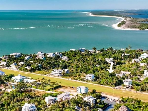 191 Swallow DR, Upper Captiva, FL 33924