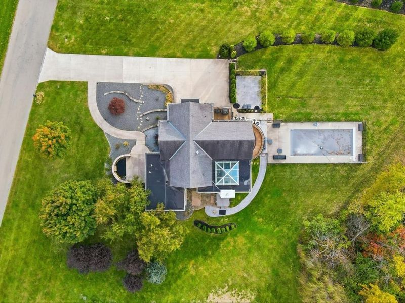 100 Stonesthrow Drive, Alexandria, OH 43001 Photo 101