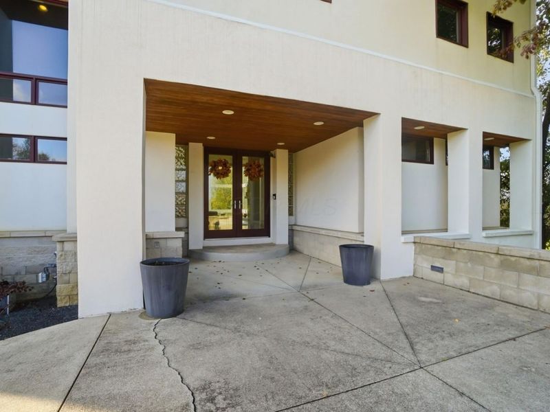 100 Stonesthrow Drive, Alexandria, OH 43001 Photo 5