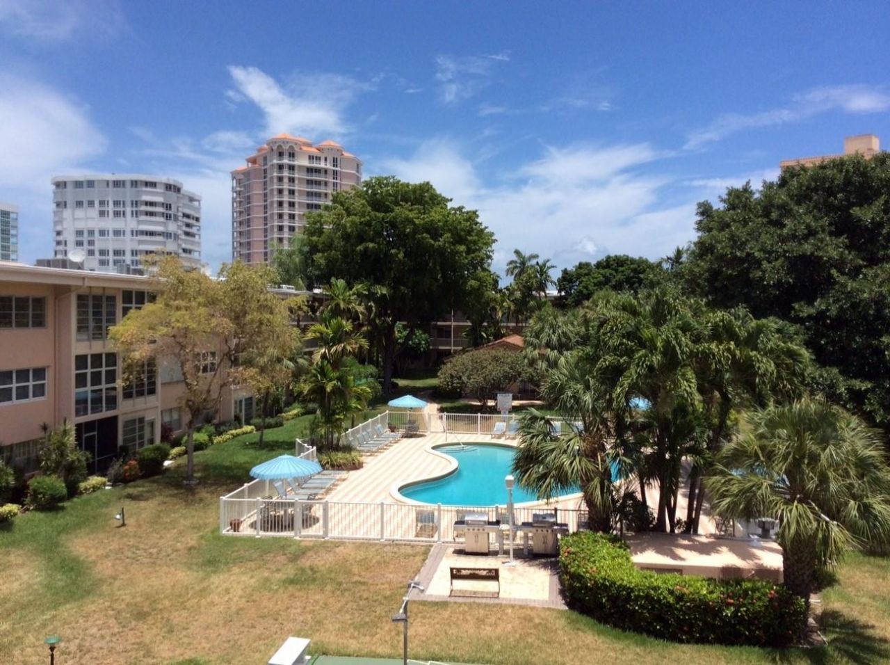 1481 S Ocean Boulevard, Unit 416A, Lauderdale by the Sea, FL 33062 Photo
