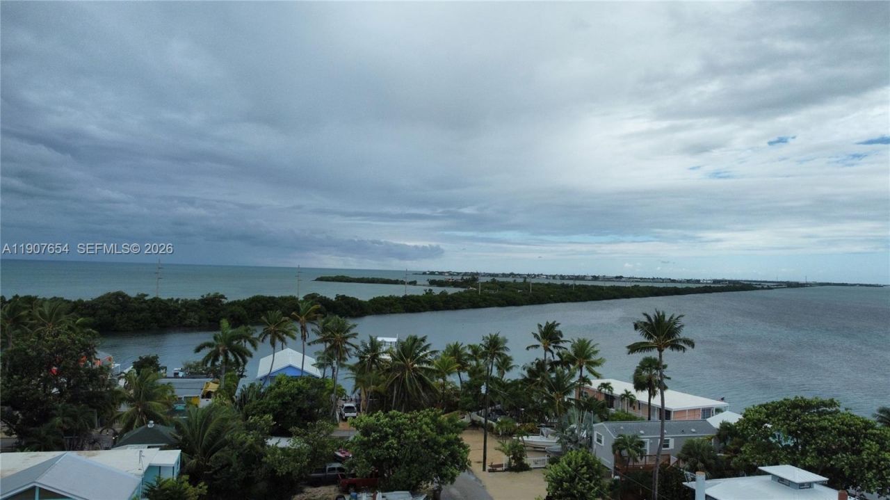 77 S Conch Ave, Marathon, FL 33050 Photo