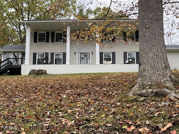 1728 Charlotte Drive, Elizabethton, TN 37643