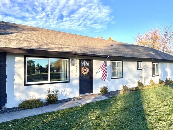 6694 Mae Valley Rd NE, Moses Lake, WA 98837