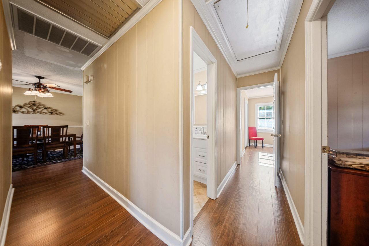 157 Charles Street Photo 20