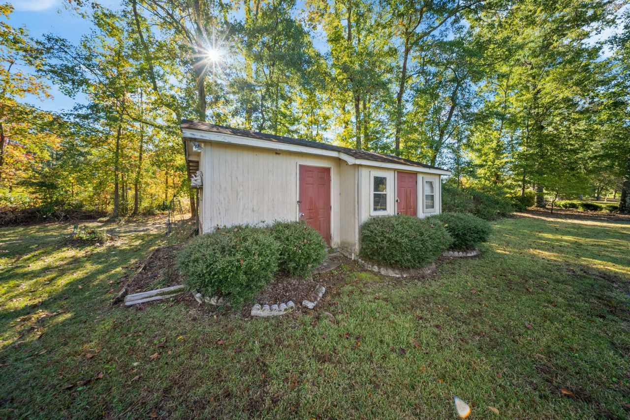 157 Charles Street Photo 24