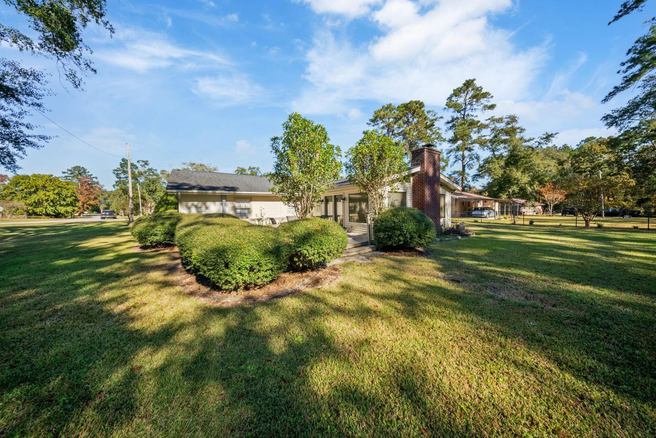 157 Charles Street Photo 26