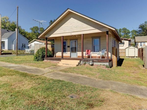828 RECTOR, Hot Springs, AR 71913