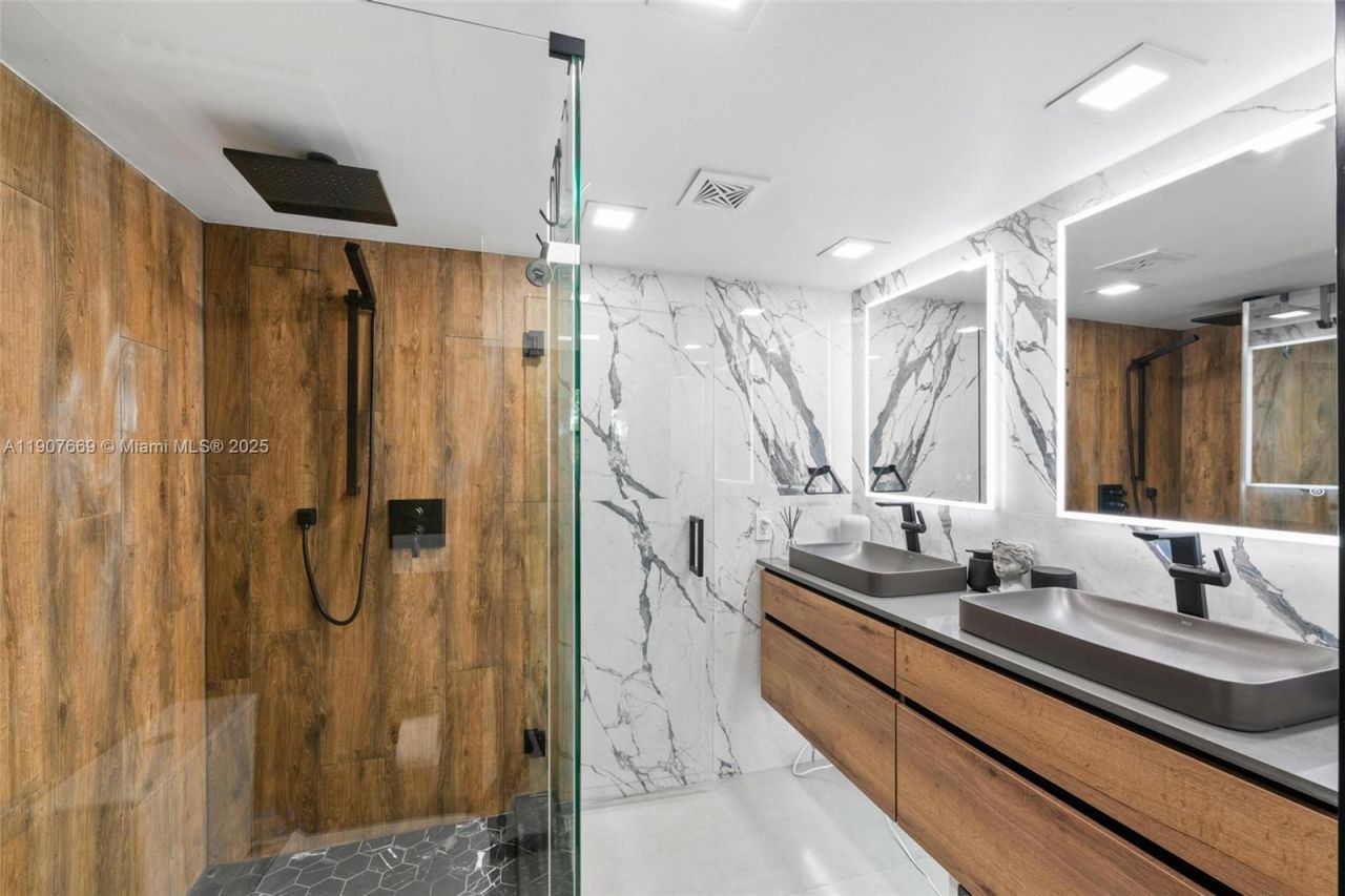 6800 Cypress Rd, Unit 513, Plantation, FL 33317 Photo