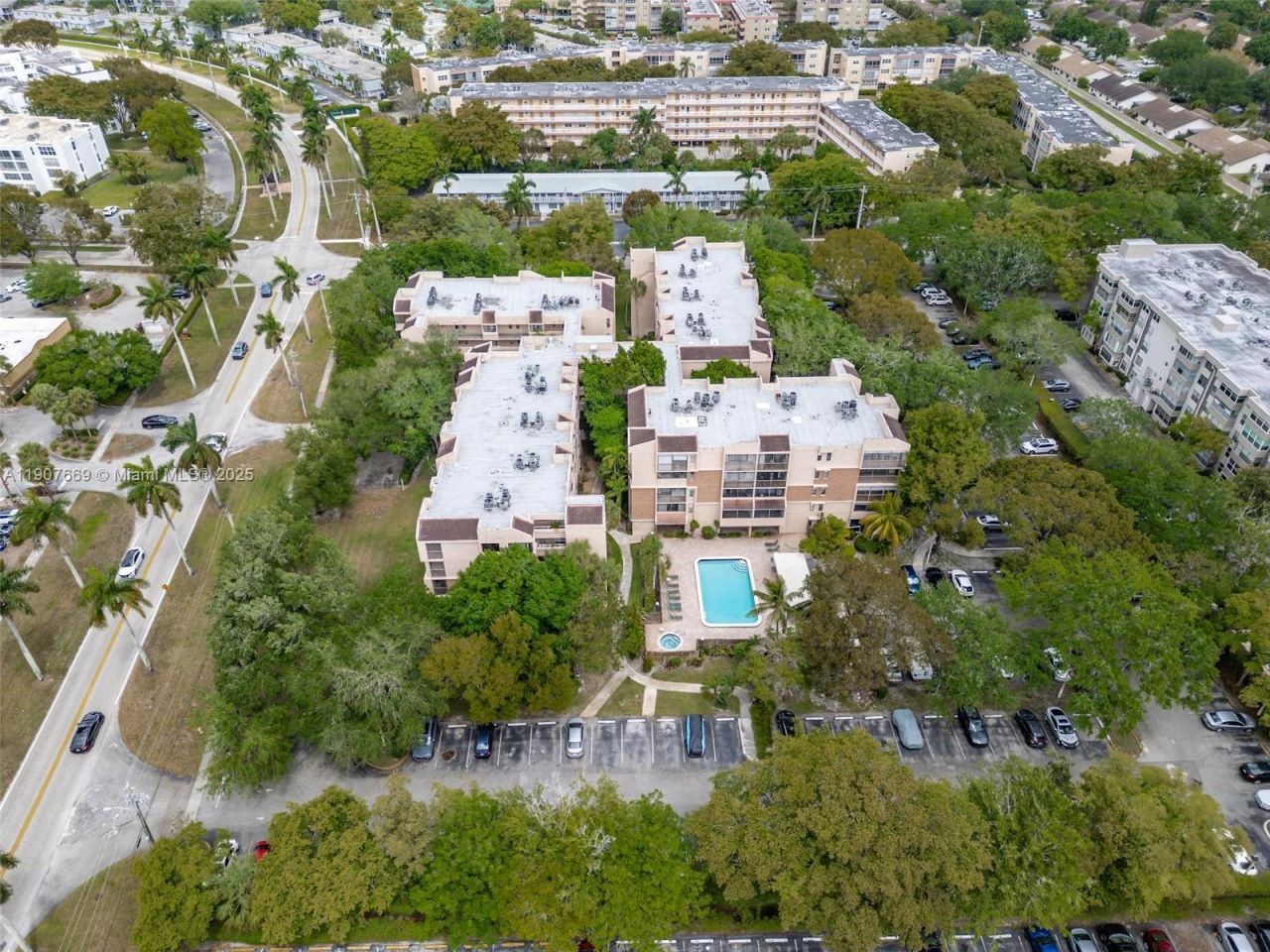 6800 Cypress Rd, Unit 513, Plantation, FL 33317 Photo