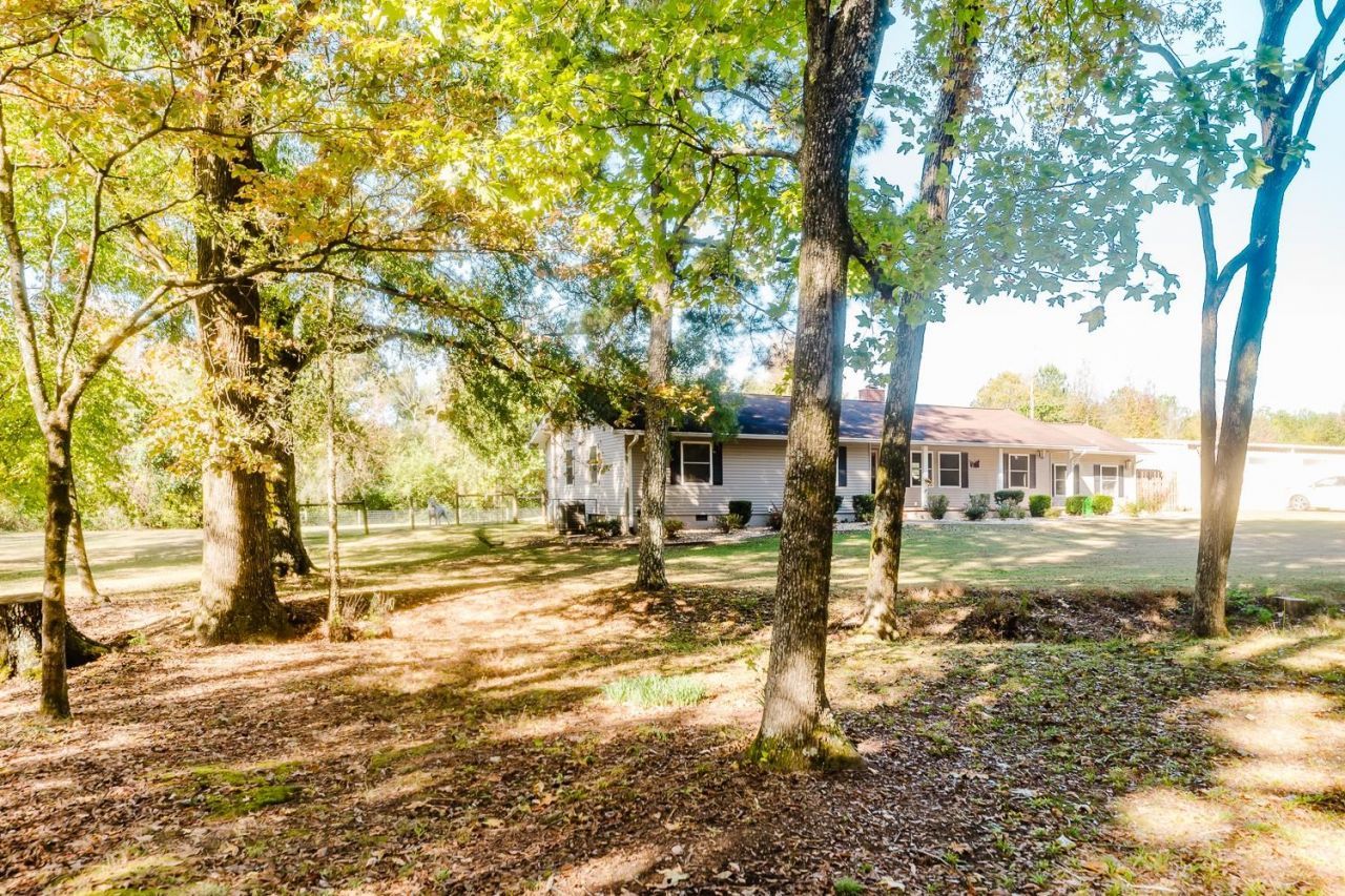 5057 Co Rd 33, Killen, AL 35645 Main Photo