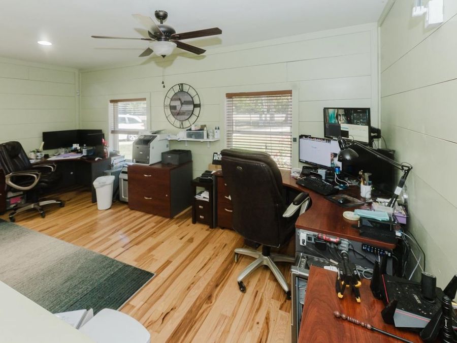 Property Image 27