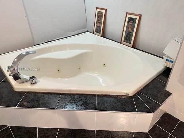 204 191st St, Sunny Isles Beach, FL 33160 Photo