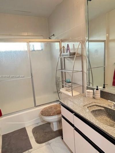 204 191st St, Sunny Isles Beach, FL 33160 Photo