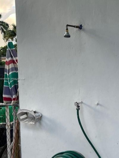 204 191st St, Sunny Isles Beach, FL 33160 Photo