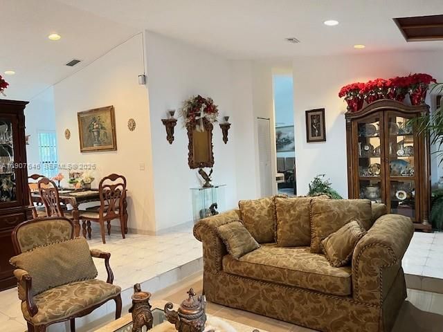 204 191st St, Sunny Isles Beach, FL 33160 Photo