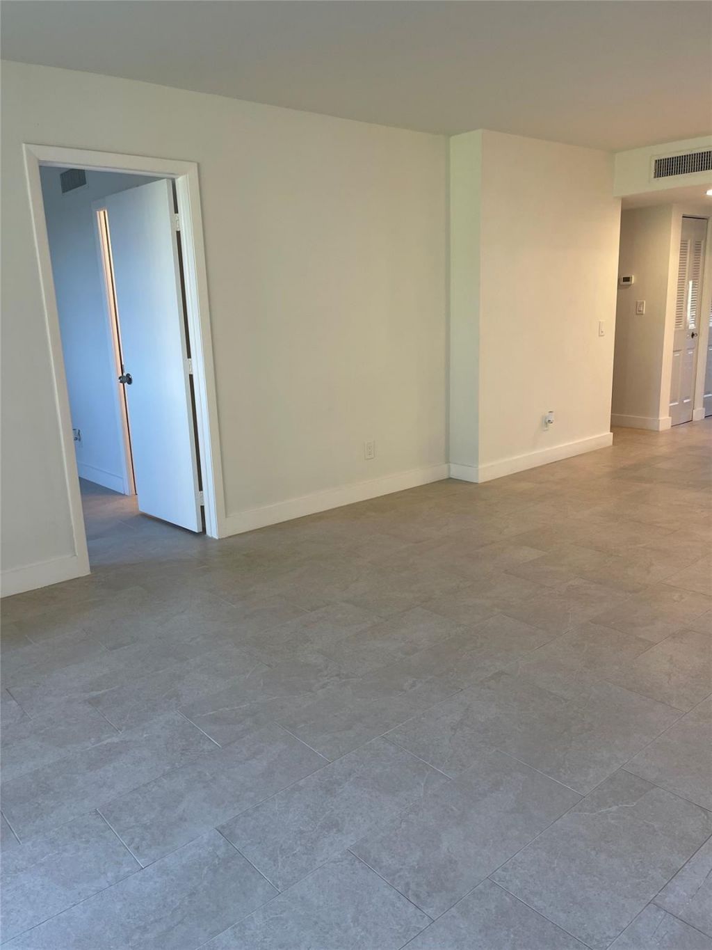 5890 NW 64th Avenue, Unit 103, Fort Lauderdale, FL 33319 Photo