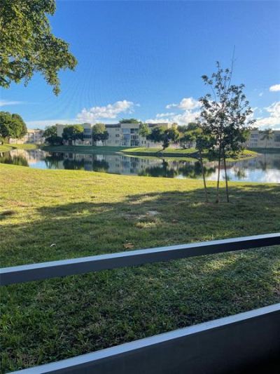 5890 NW 64th Avenue, Unit 103, Fort Lauderdale, FL 33319 Photo