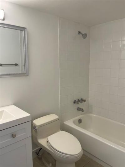 5890 NW 64th Avenue, Unit 103, Fort Lauderdale, FL 33319 Photo