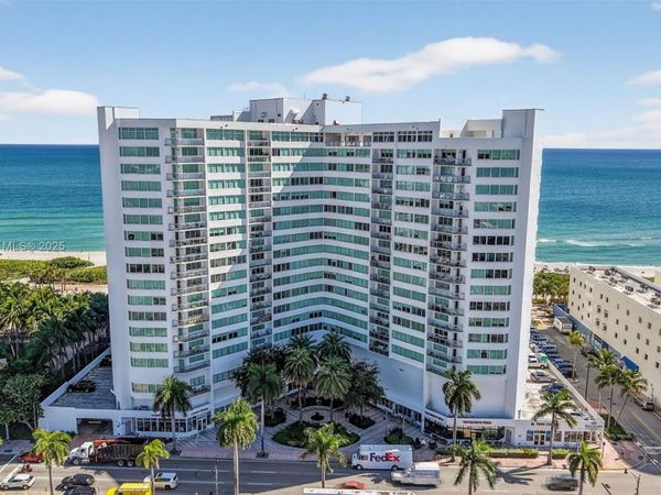 7135 Collins Ave, Unit 705, Miami Beach, FL 33141