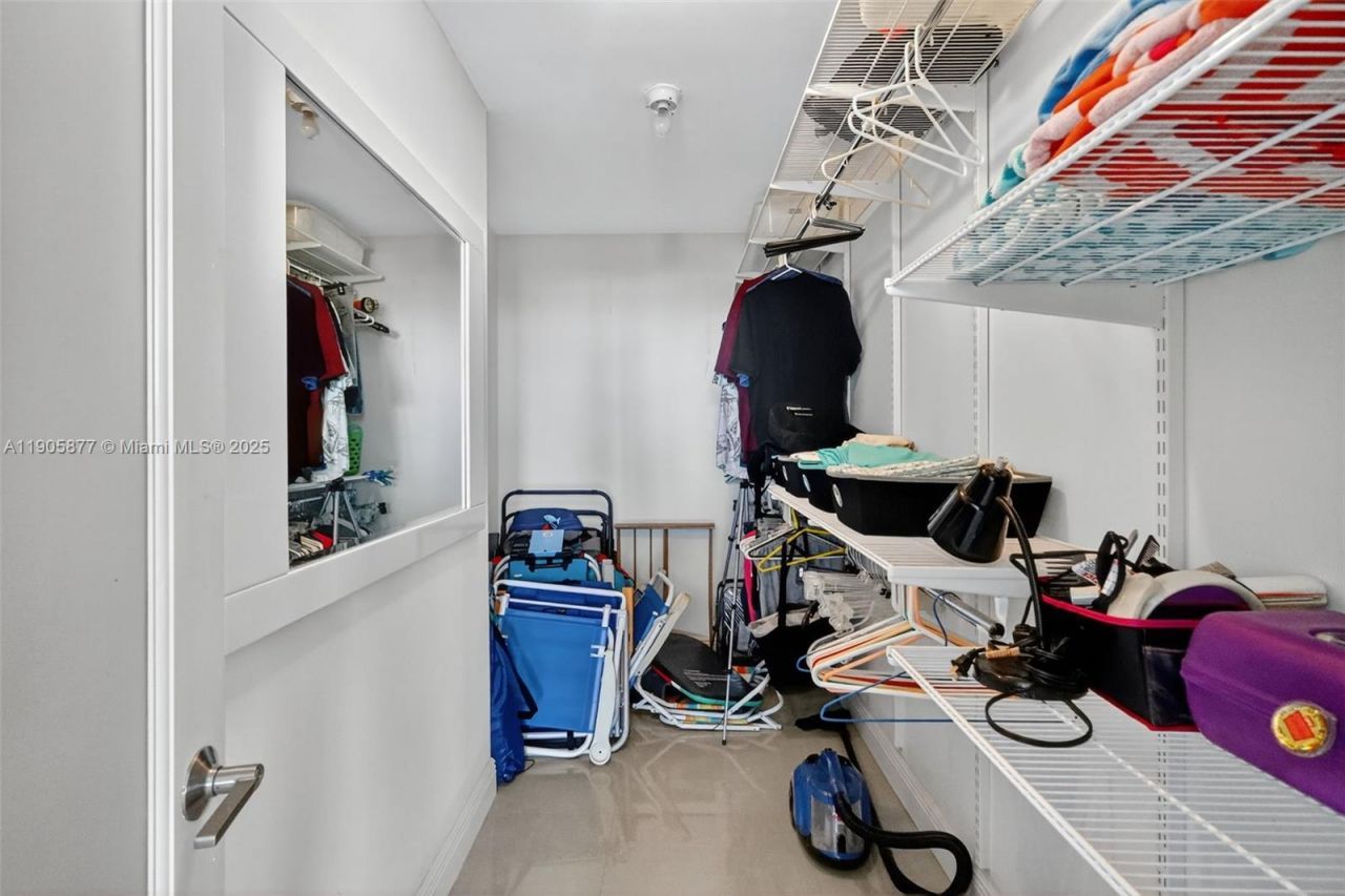 7135 Collins Ave, Unit 705, Miami Beach, FL 33141 Photo