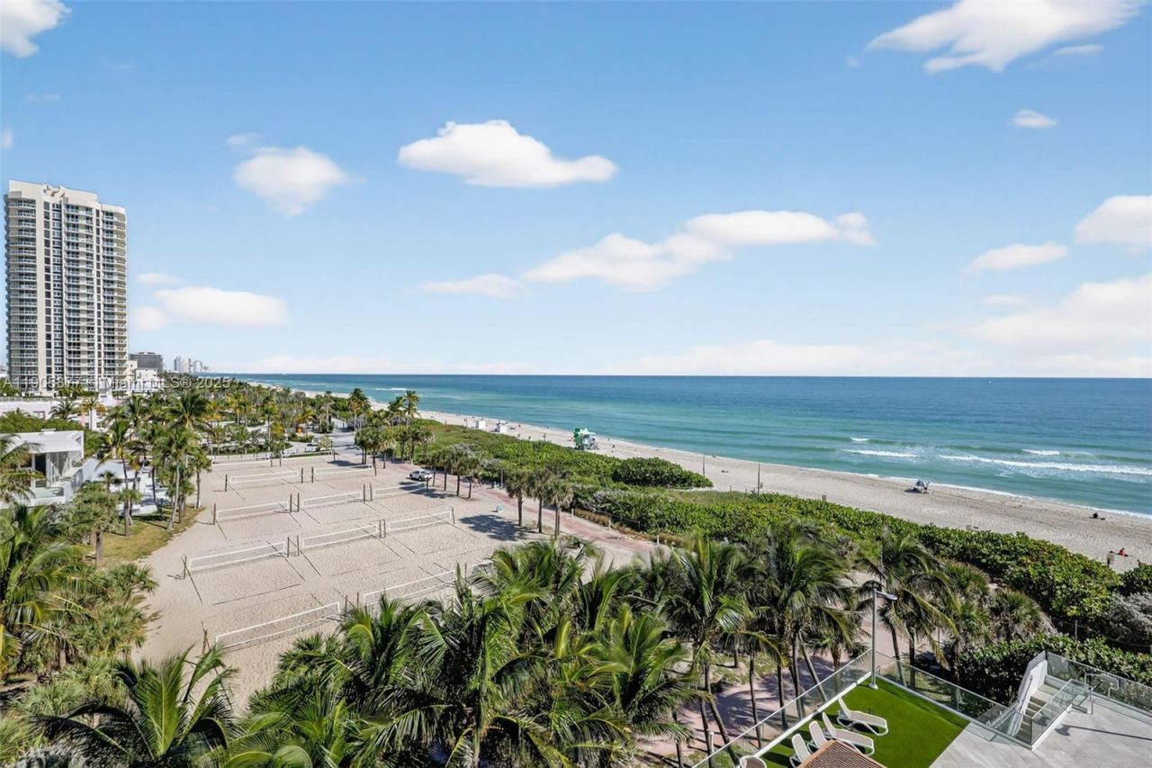 7135 Collins Ave, Unit 705, Miami Beach, FL 33141 Photo