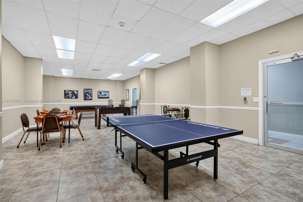 7135 Collins Ave, Unit 705, Miami Beach, FL 33141 Photo