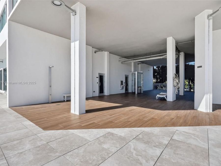 Property Image 63