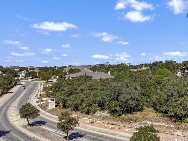 419 Knights Cross Dr., San Antonio, TX 78258