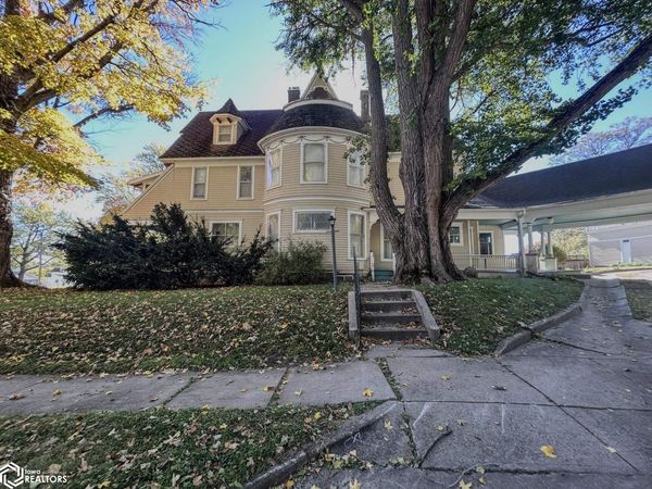 322 N 18th Street, Clarinda, IA 51632