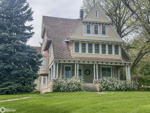322 N 18th Street, Clarinda, IA 51632