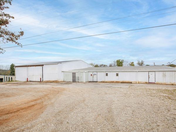 5329 E State Highway 76, Kirbyville, MO 65679