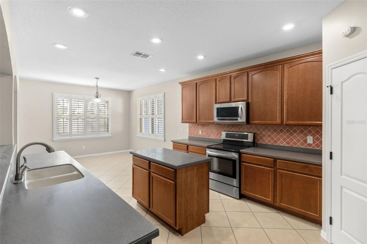 465 Oak Landing Boulevard, Mulberry, FL 33860 Photo