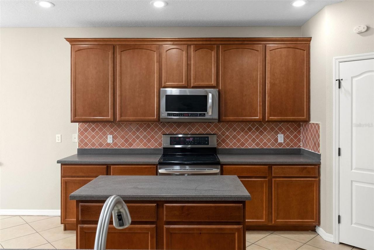 465 Oak Landing Boulevard, Mulberry, FL 33860 Photo