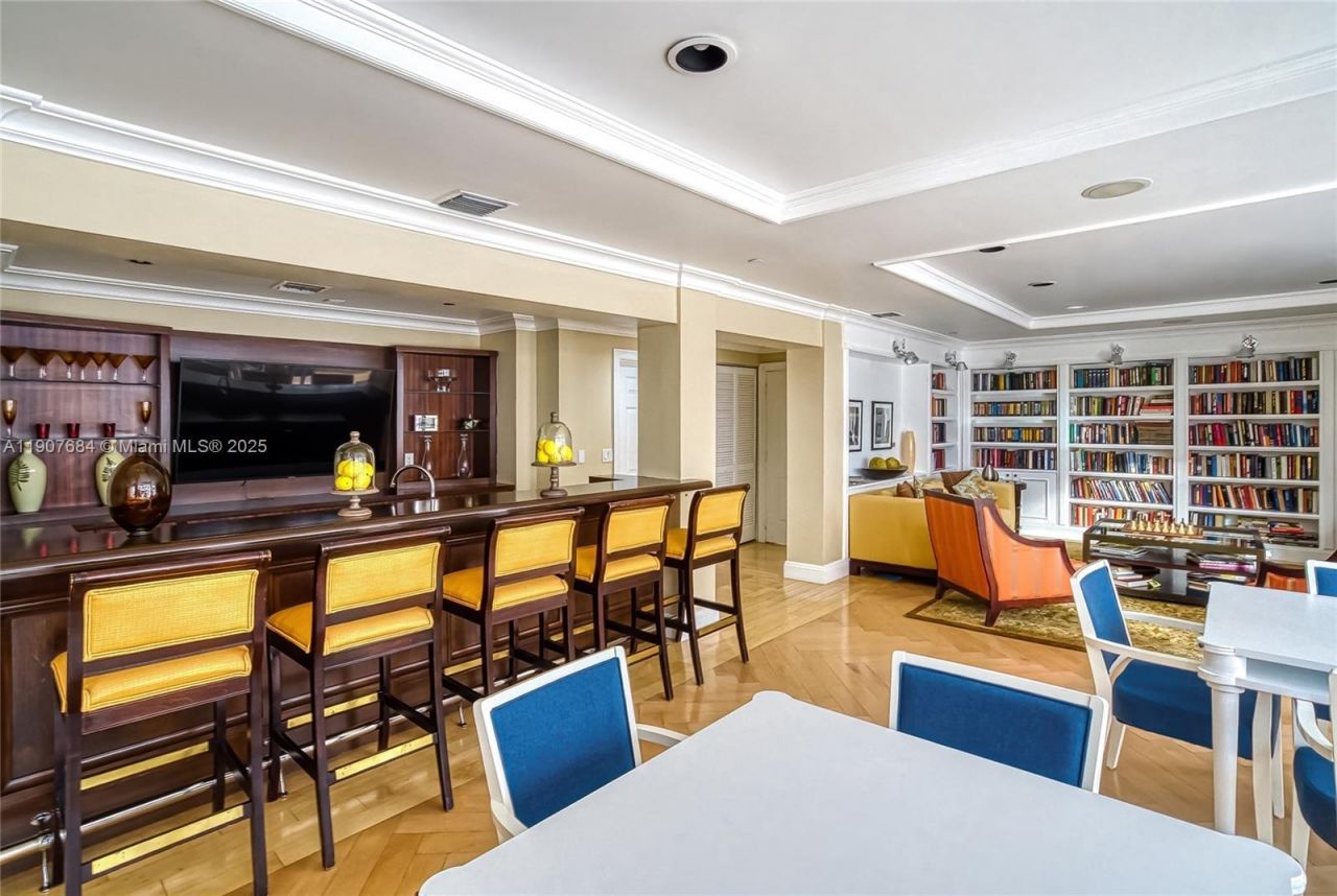 233 S Federal Hwy, Unit 402, Boca Raton, FL 33432 Photo