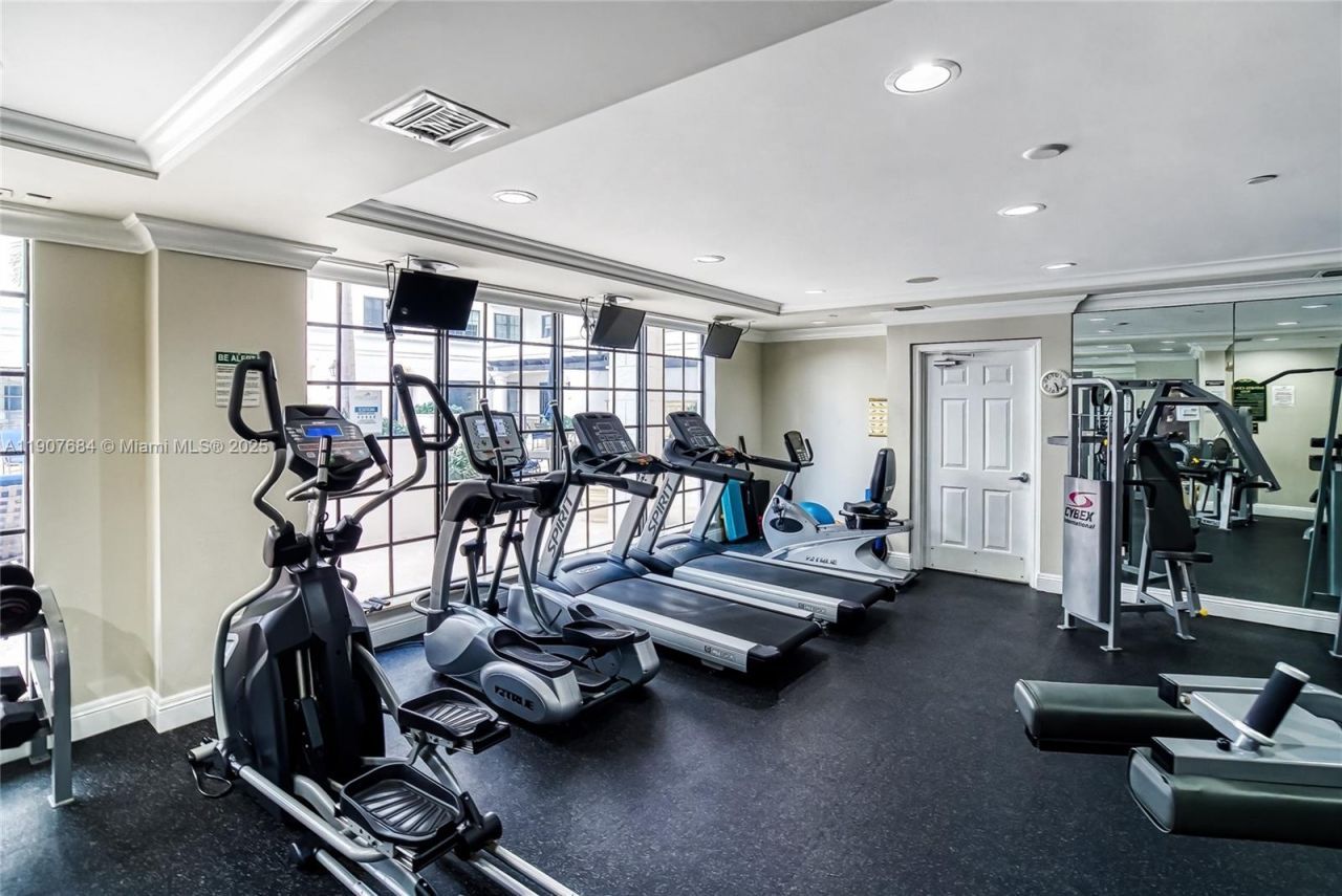 233 S Federal Hwy, Unit 402, Boca Raton, FL 33432 Photo