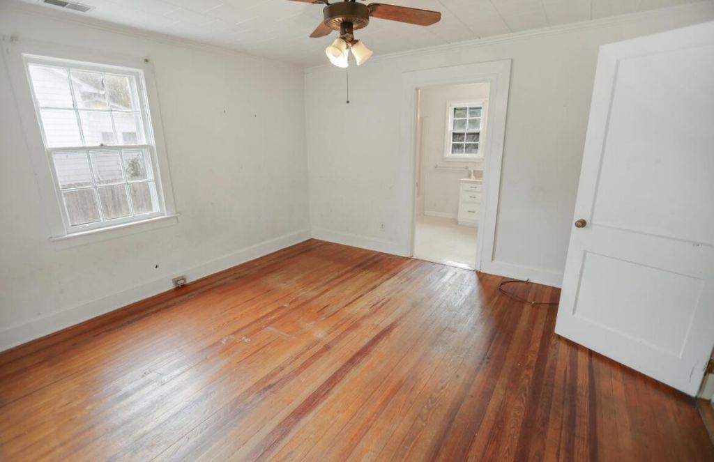 111 S Live Oak Drive Photo 19